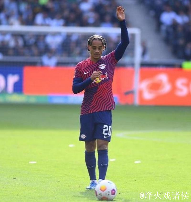 弗兰克：我对欧冠排名很满意；西蒙斯变得越来越