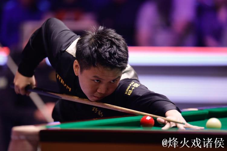 周跃龙6-4力克奥沙利文 晋级斯诺克英锦赛16强 周跃龙6-4力克奥沙利文 晋级斯诺克英锦赛16强