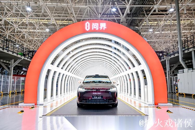 携手冠军：探索“赛事+”融合传播的创新突破